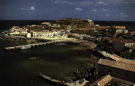ile de gor&eacute;e